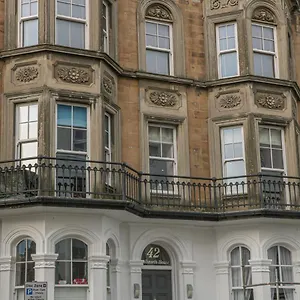 https://flat-4.yorkshirehotels.net