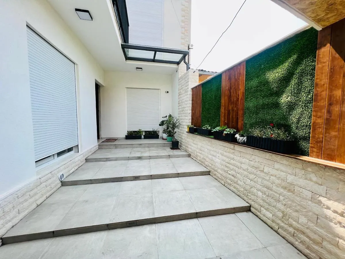 아파트 Te Nana Home Shkodër